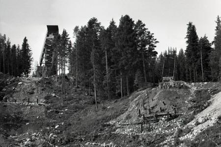 Rok 1967: V Tatranskej Lomnici budú skokanské mostíky 