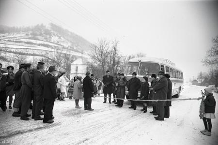 Rok 1967:Poslednú obec okresu Lučenec napojili na autobusovú sieť
