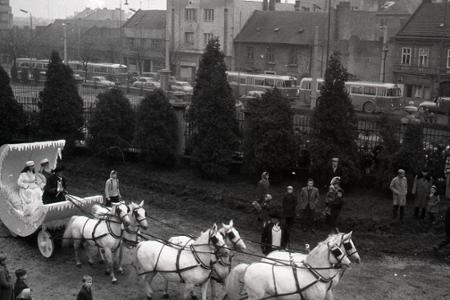 Rok 1960: Do Bratislavy zavítal Dedo Mráz 