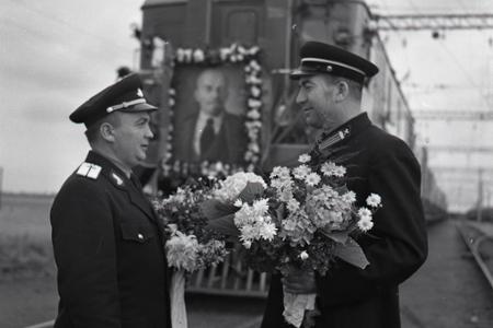 Začiatok elektrickej železničnej premávky medzi ČSSR a ZSSR