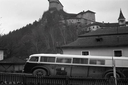 Rok 1958: Autopošta - dar Čs. pošty obyvateľom Oravy