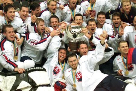 Slováci získali zlato na hokejovom šampionáte