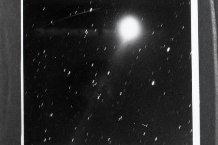 Ľudia očakávali prelet Halleyho kométy