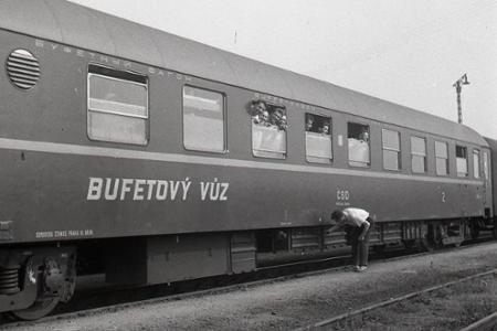 Rok 1959: Na železnici sa objavil prvý bufetový vozeň čs. výroby 