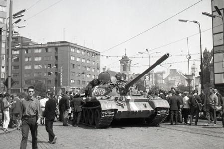 Rok 1968: Začala sa okupácia  Československa