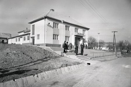 Rok 1967:V Hontianskych Tesároch majú nový kultúrny dom