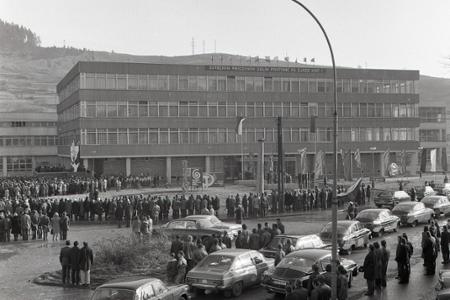 Rok 1975: V Čadci otvorili nový vlnársky kombinát Slovena