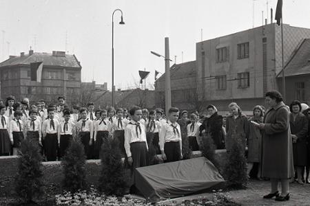 Rok 1960: V Bratislave pribúdajú nové pamätné tabule
