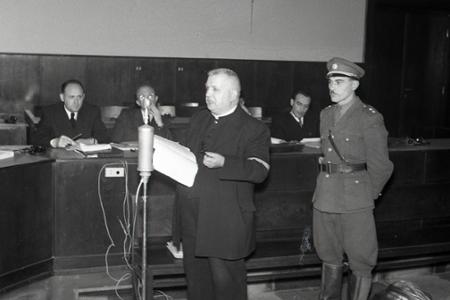 Rok 1947: Národný súd odsúdil Jozefa Tisa na trest smrti