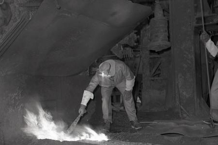 Rok 1965: Oheň z Tisovca zapáli prvú vysokú pec VSŽ
