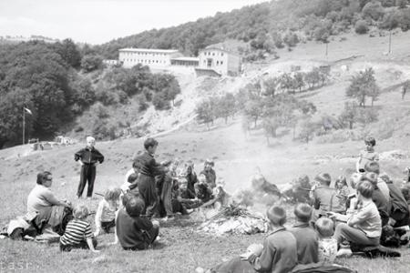 Rok 1967: Deti z Dubnice nad Váhom prežijú leto v Bielych Karpatoch