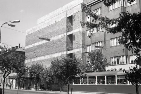 Rok 1967: V Košiciach stavajú obchodný dom bez okien