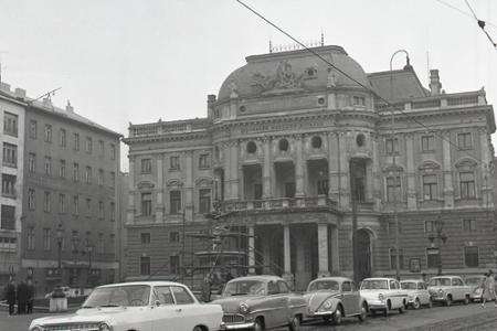 Rok 1963: Bratislavu zaplavili rakúski turisti 