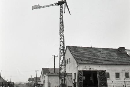 Rok 1983: Prvá veterná elektráreň je vo Voderadoch 