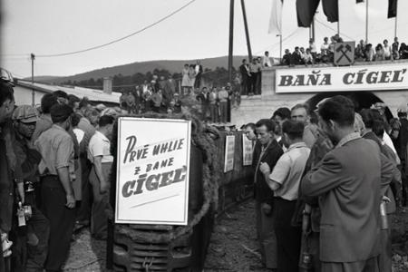 Rok 1962: Oficiálne spustili ťažbu uhlia v bani Cigeľ