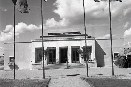 Rok 1958: Kultúrny dom pre Štvrtok na Ostrove