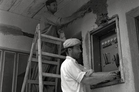 Rok 1960: Elektrifikovali poslednú obec v ČSSR