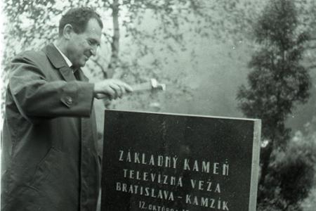 Rok 1967: Základný kameň pre tv vysielač Kamzík v Bratislave
