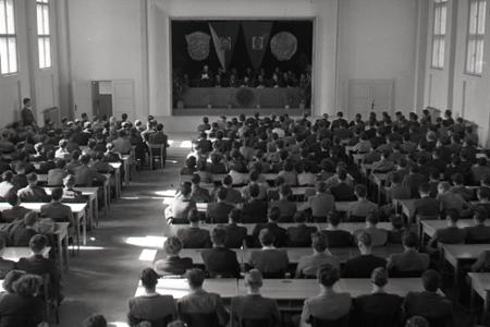 Rok 1952: Prvý školský rok na novozriadenej VŠ v Košiciach
