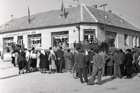 Rok 1953: Otvorili Družstevný obchodný dom v Dolných Salibách