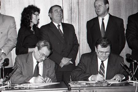 Rok 1992: Vlády sa dohodli na spolupráci samostatných republík