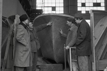 Rok 1960: Na Slovensku vzniká prvé plavidlo z umelej hmoty